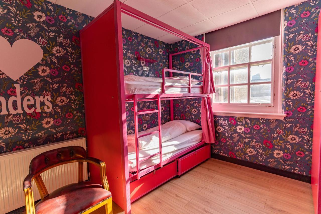 Hostelle - Women Only Hostel لندن المظهر الخارجي الصورة