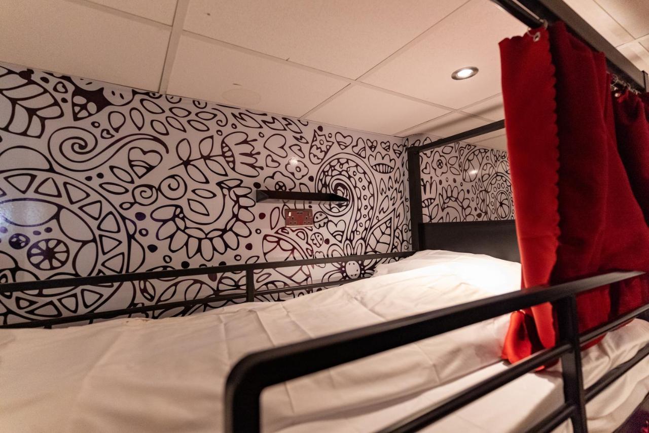Hostelle - Women Only Hostel لندن المظهر الخارجي الصورة
