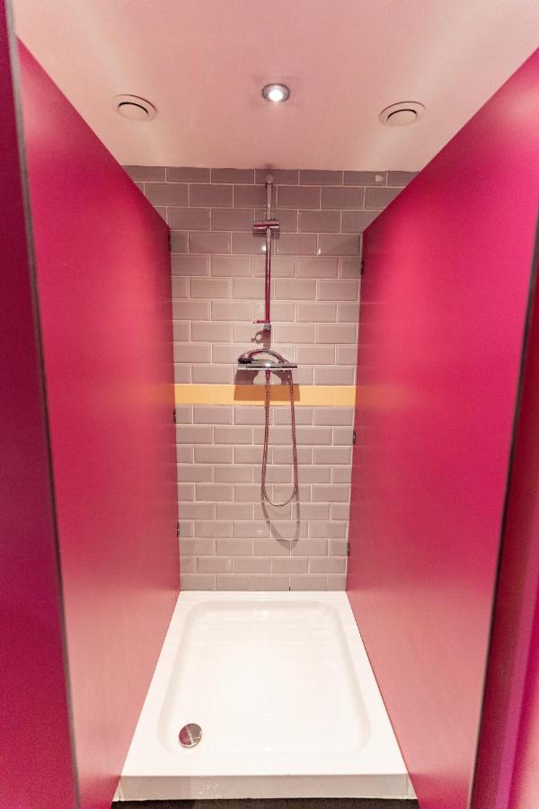 Hostelle - Women Only Hostel لندن المظهر الخارجي الصورة